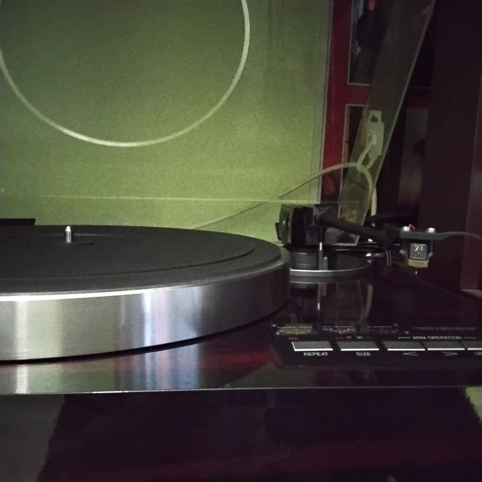 Gira discos Viktor QL-Y66F