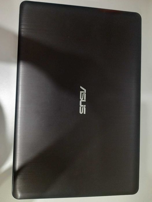 Portátil ASUS X540L - para peças
