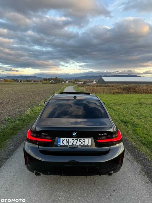 BMW Seria 3 330i xDrive M Sport,