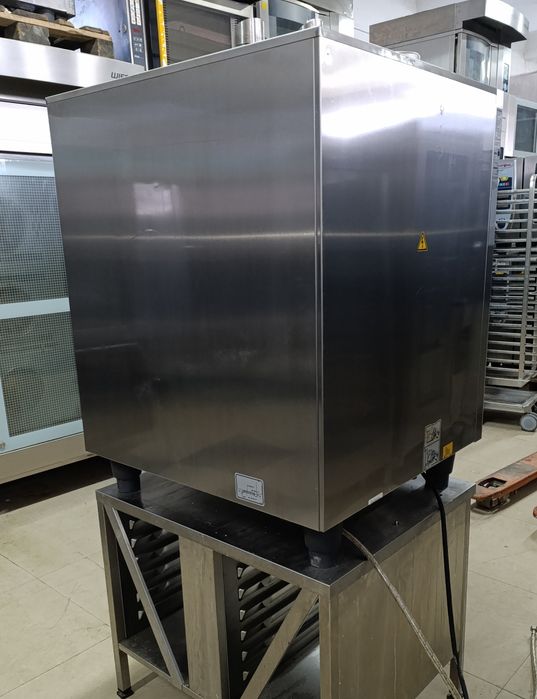 Газовий пароконвектомат Rational CMP 101  Конвектомат Пароконвекційна