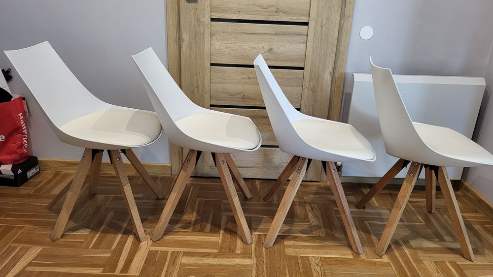 Krzesła białe dąb Jysk - 4 szt.