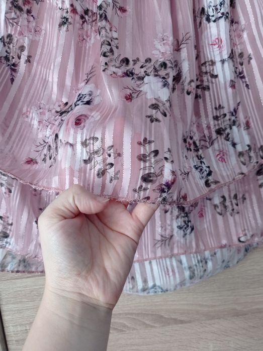 Kwiecista Spódnica falbankowa w kolorze pudrowego różu