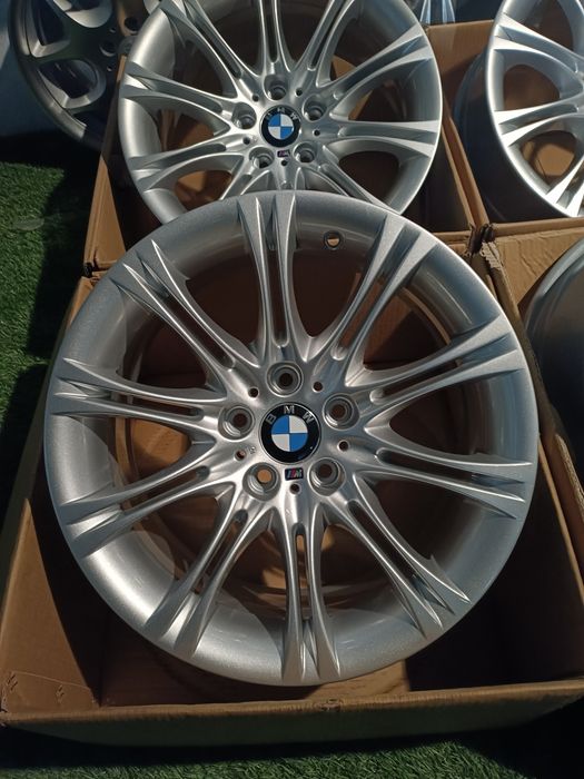 Jantes 18 bmw style 135 pack M original E60 E61 Completamente novas