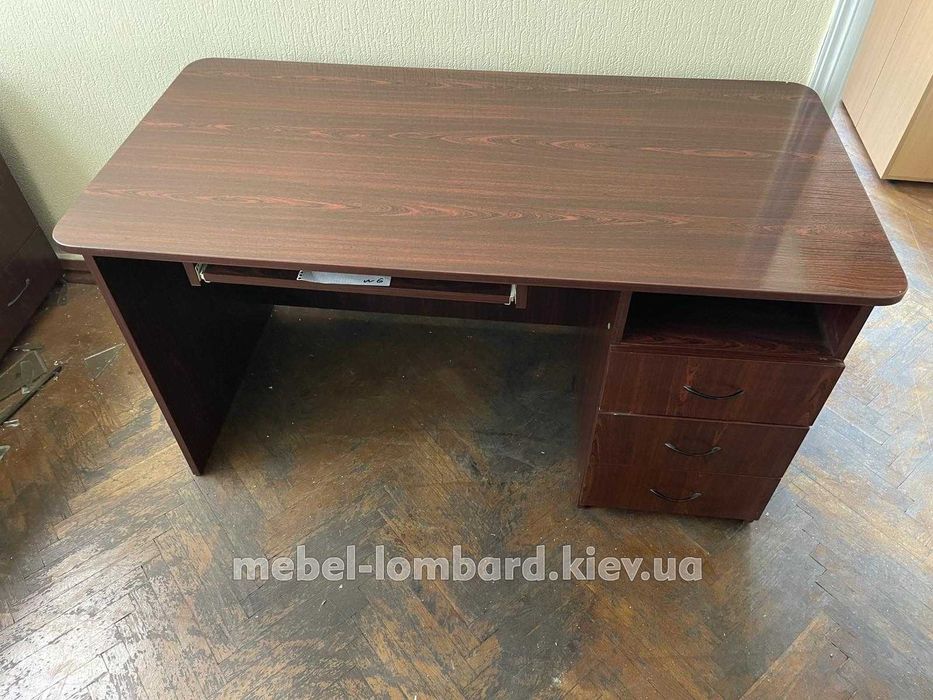 Офісний набір (4 предмети) «Червоне дерево», бу