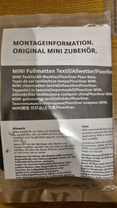 Peças originais Mini para prender tapetes