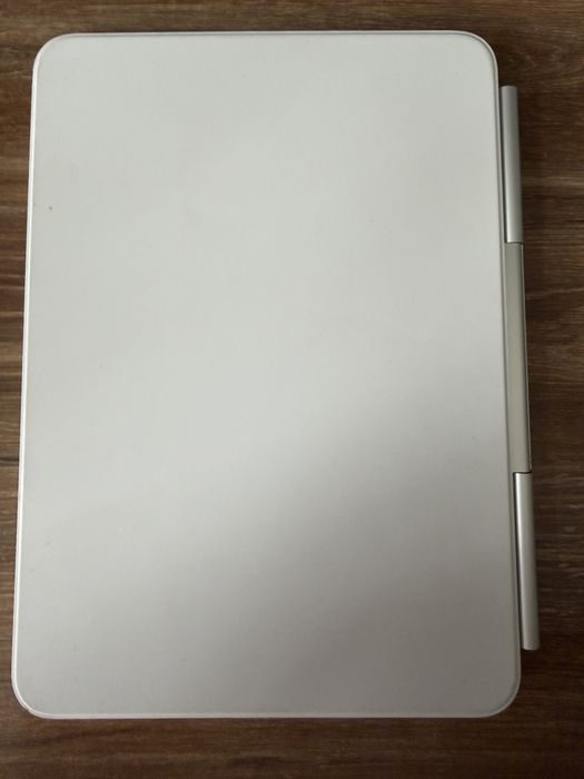 Чохол-клавіатура Magic Keyboard для Apple iPad Pro 11 2024 A2975