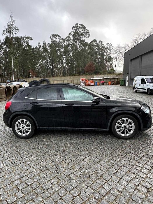 Mercedez GLA 180d