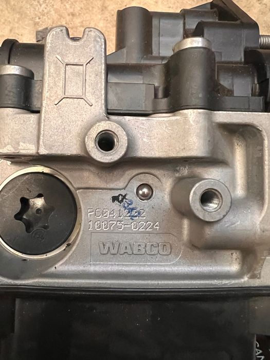 2x podstawa osuszacza wabco