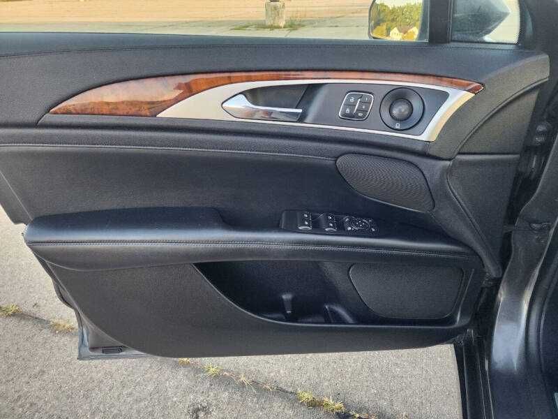 2020 Lincoln MKZ