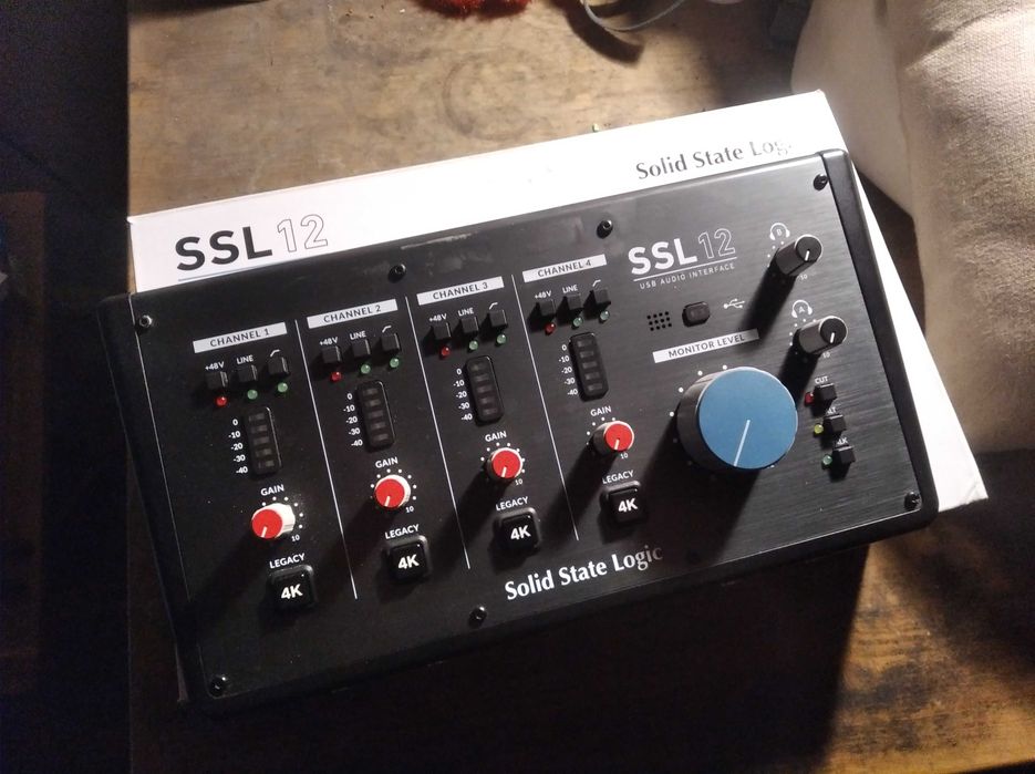 Audio interface SSL 12