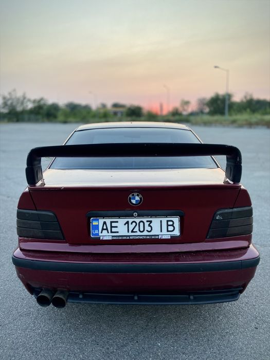 Bmw e36 1.8 бензин