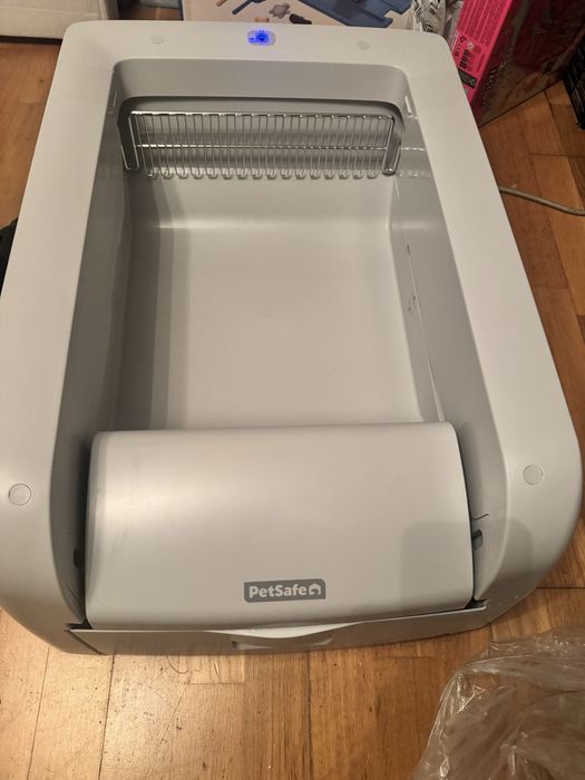PetSafe ScoopFree Clumping kuweta automatyczna nowa powystawowa