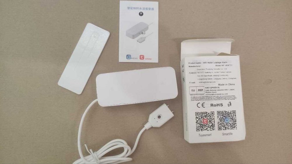 Детектор Датчик утечки воды + звуковая сирена. Tuya, Smart Life. Новый