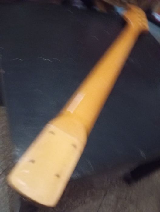 Baixo braço modelo JB