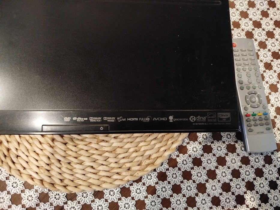 Odtwarzacz blu ray i dvd LG BX580