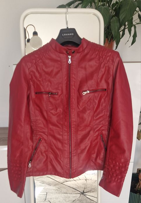 Kurtka ze sztucznej skóry