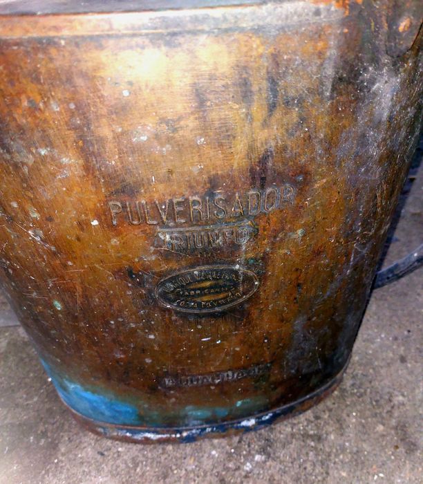 Máquina de sulfatar antiga