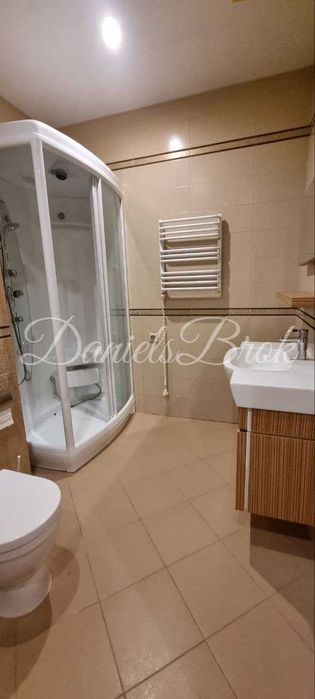 Аренда 4 комнатные апартаменты в ЖК Диамант