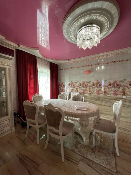 Оренда вишуканих апартаментів в стороні Щасливого