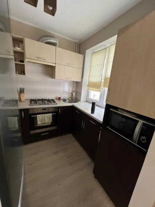 2к квартира у Слобідському районі, 2/5, 45/28/6, 37000$
