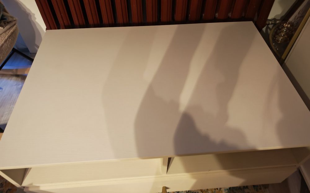 Stolik kawowy z szufladą