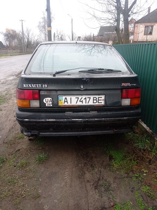 Продам Renault 19