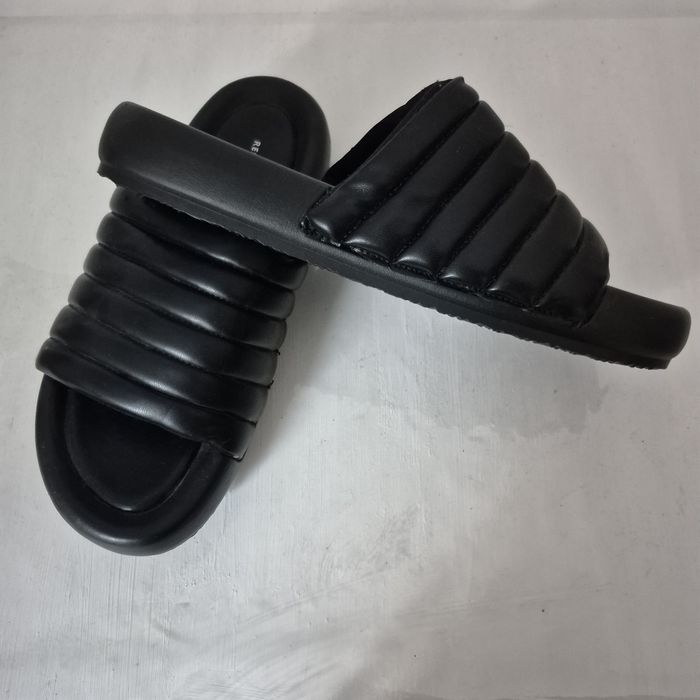 Klapki meskie Czarne  42  Reserved Buty