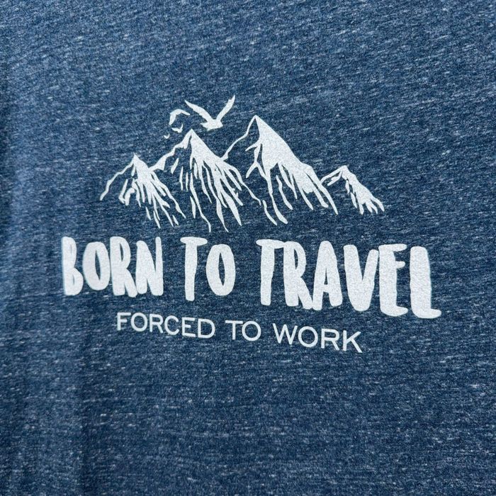 T-shirt Azul Calçada Born To Travel Tamanho M Nova