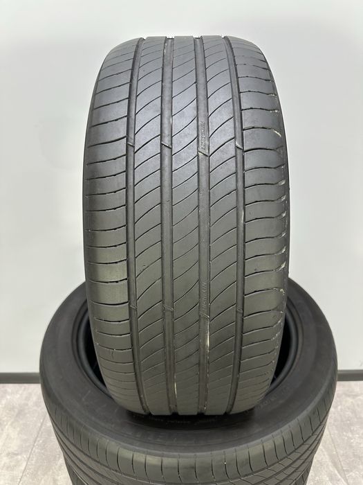 Літні шини Michelin e.Primacy 245/45 R19 102Y *MO