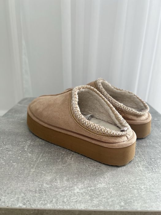 Ugg , замшеві клогі жіночі 36р