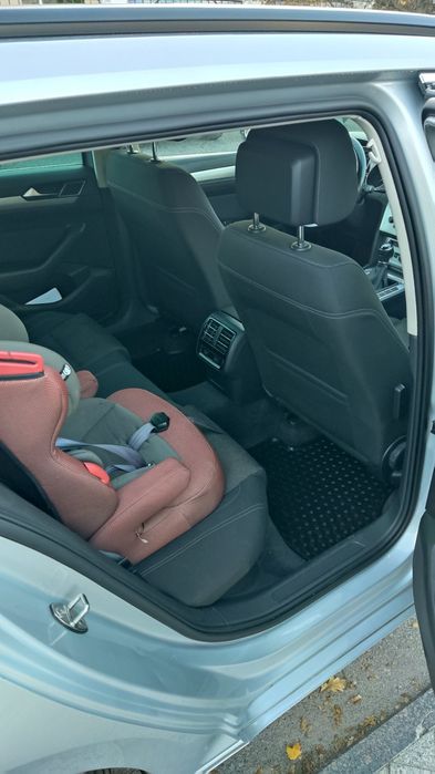 Продам автомобіль Volkswagen Passat B8