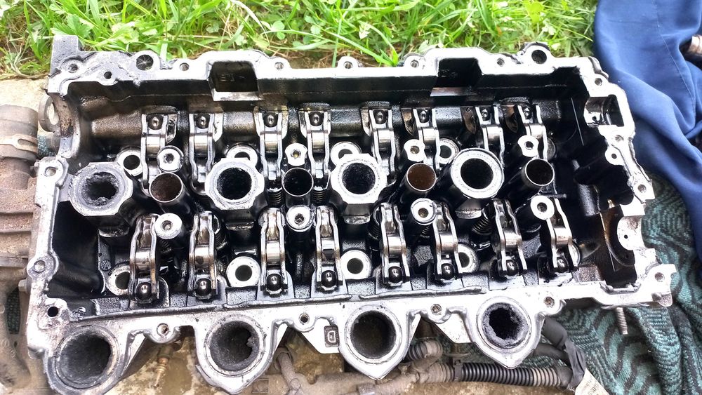 Головка блоку циліндрів Volvo v50 2009 р.  1.6 дизель