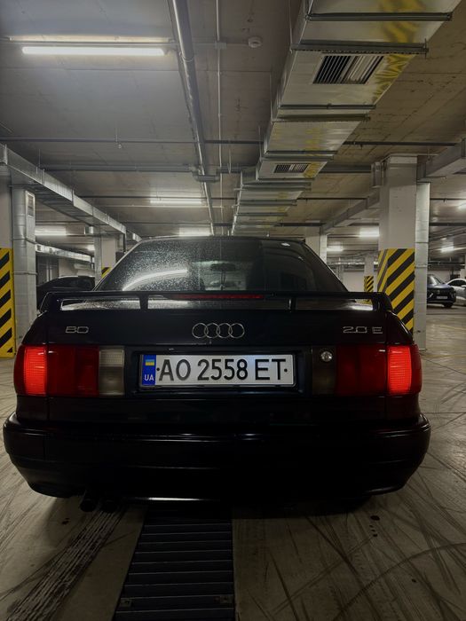 Продам хороше авто Audi 80 b4