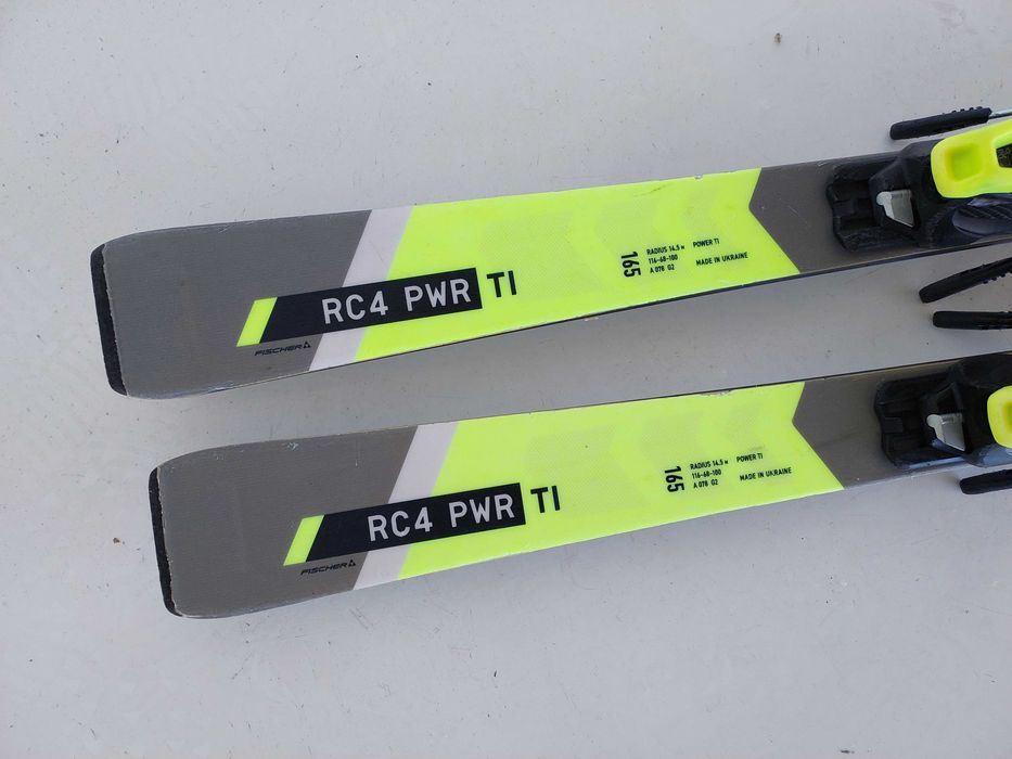 Narty Fischer RC4 PWR Ti 165 CM (12)