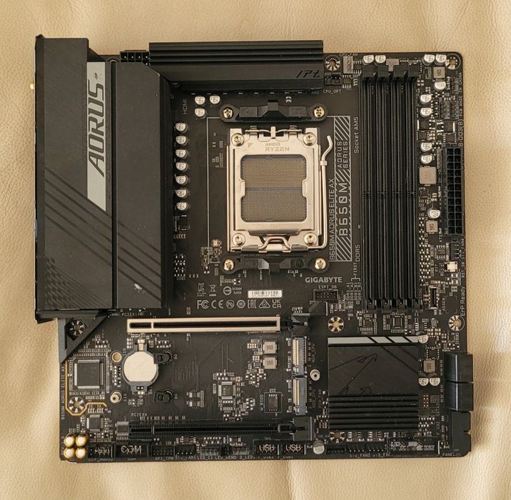 Материнська плата Gigabyte b650m aorus elite ax для сокета am5: 6 700 ...