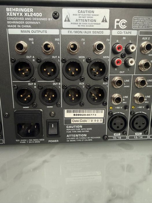 Mikser Behringer XL2400