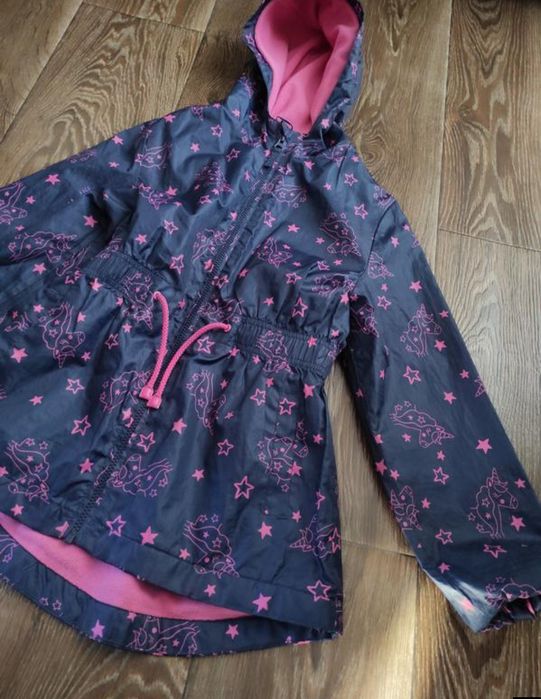 Віддам пуховик на дівчинку. 11/12 р Розмір