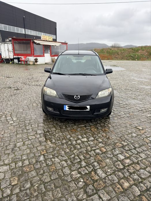 Mazda 2 1.2 16V muito nivo