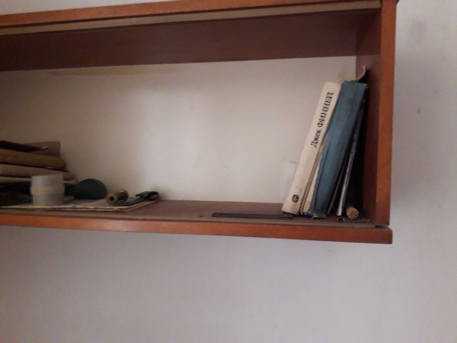 поличка для книг