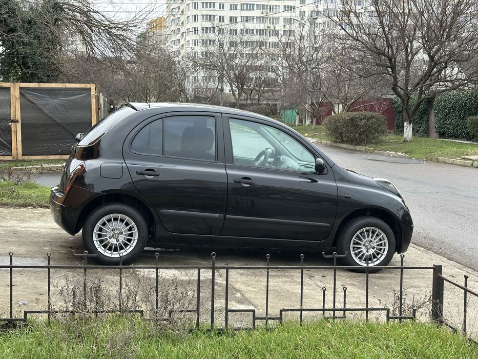Продам Nissan Micra  2007 г/automat/black edition в хорошем состояний!