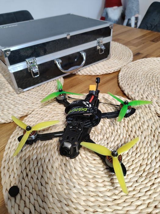 Diatone Roma f5 dron fpv