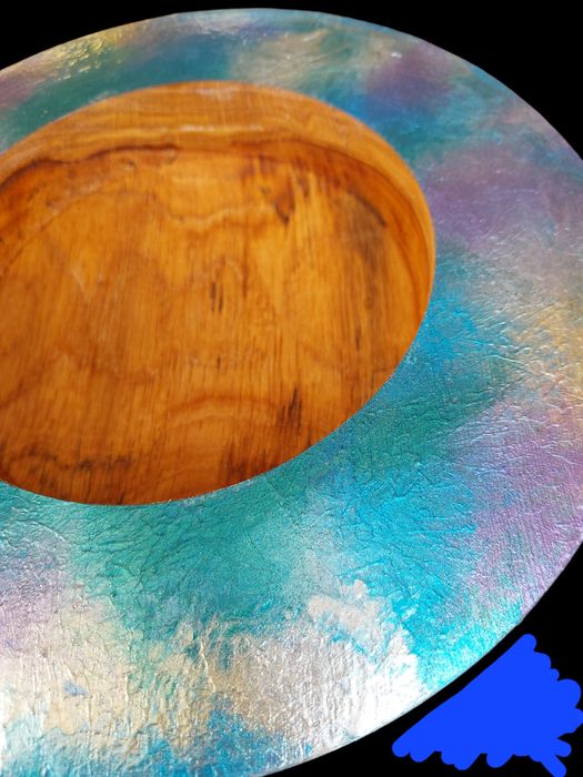 Misa z drewna bukowego.