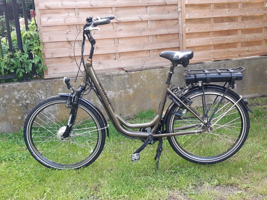 Rower Elektryczny Damski WildCat Koła 26 cali  NEXUS 7 bieg Ebike