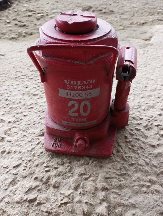 Macaco hidráulico de garrafa