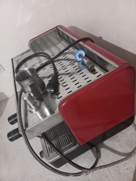 Професійна кавова машина LaCimbali M21