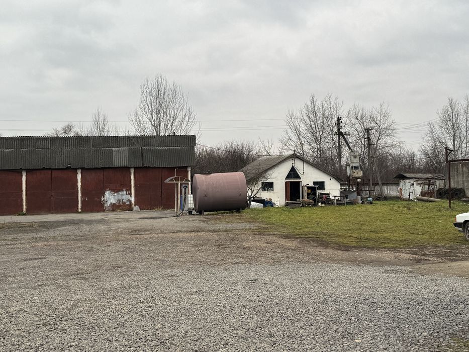 Діючий бізнес - пекарня, розлив питноі води, АЗС, офіс