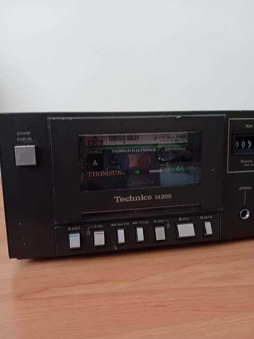 Technics  RS M 205