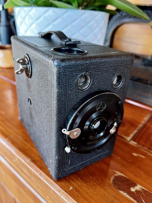 Antiga e rara maquina fotografica