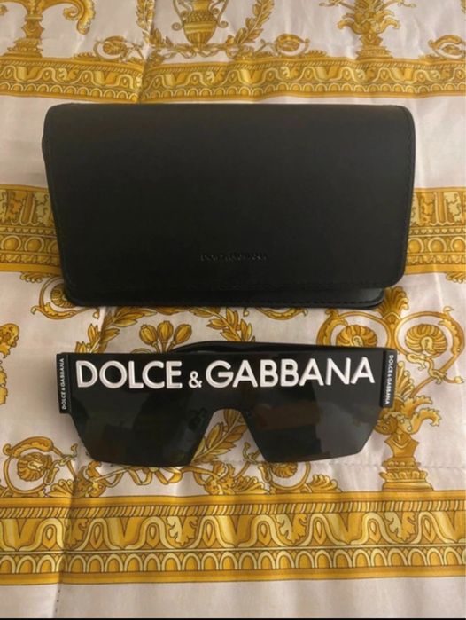 Óculos de Sol Dolce & Gabbana Modelo: DG2233 01/87 BLACK