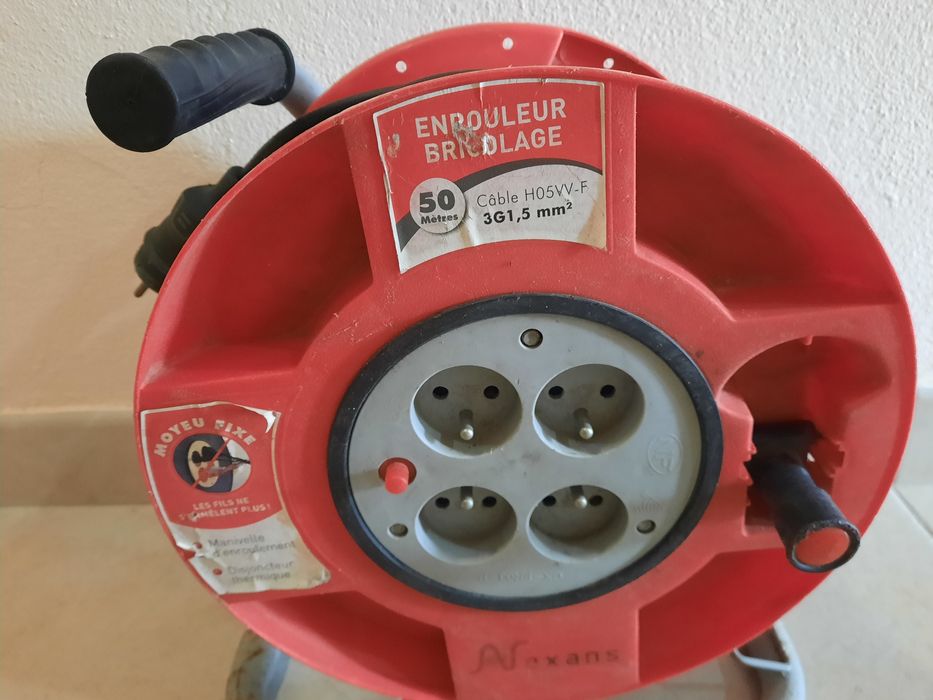 Extensao Eléctrica com Enrolador